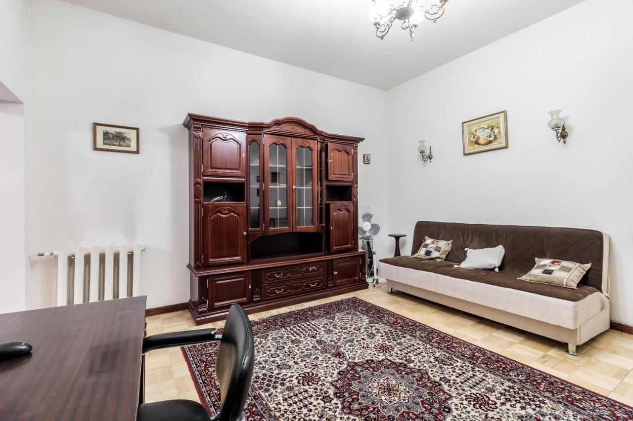 Doroshenka Antique Apartment Lviv Buitenkant foto