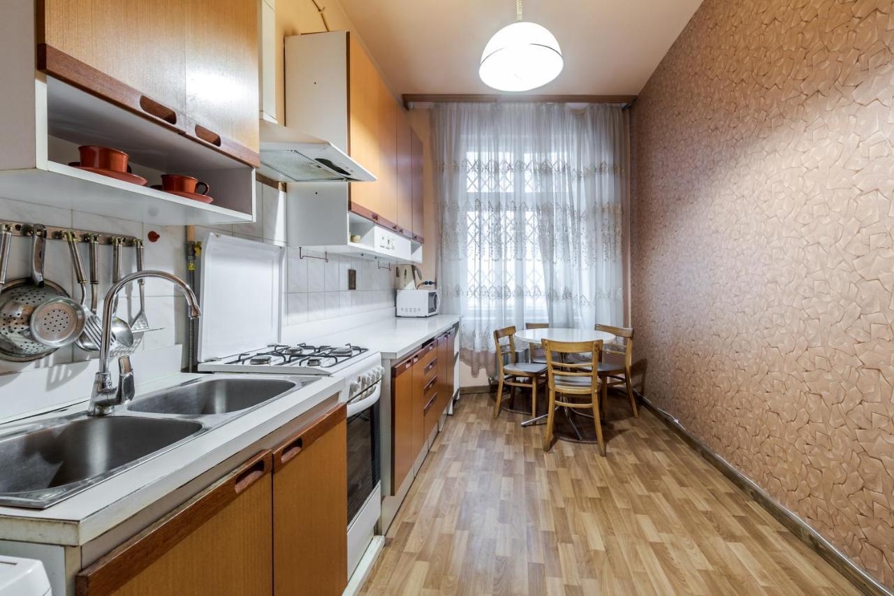 Doroshenka Antique Apartment Lviv Buitenkant foto
